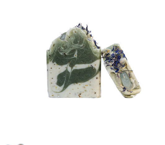EOSTRE'S PRESENCE Bar Soap (with Small Aquamarine Palm Stone)